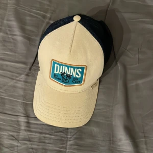 djinns keps - använd ett par gånger säljer pågrund av att jag inte använder den 