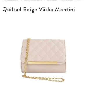 Väska  - Hej jag säljer min väska från ur och penn, aldrig använd skriv privat för bilder 