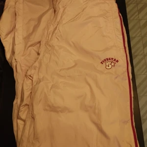 Wct-byxa - Rosa, från JC (rip). Strl 170. 