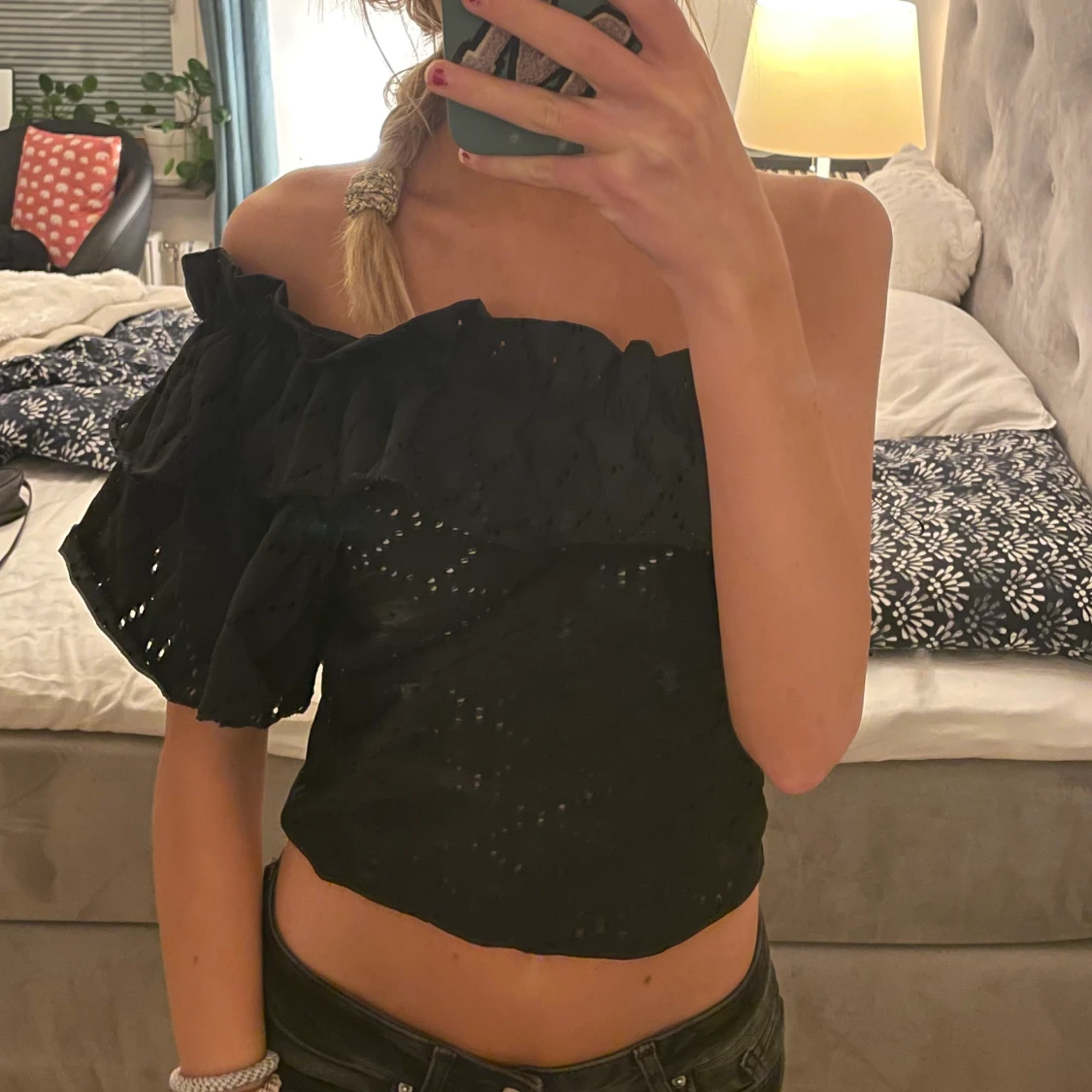 One shoulder / off shoulder topp