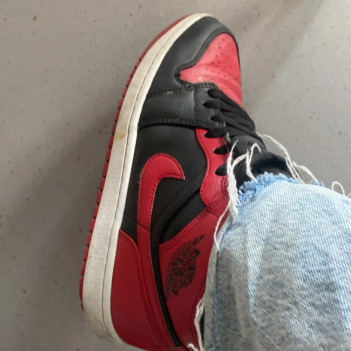 Jordan air banned mid red - 90