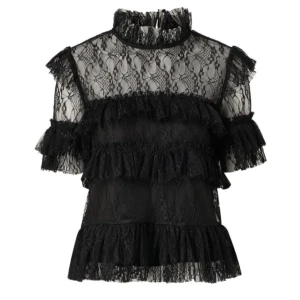 SÖKER! - Söker denna jättefina top ifrån by malina, säljer ni denhär så hör jättegärna av er, storlek xs/s 💞