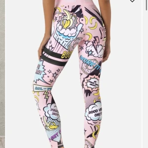 Stronger -  hej jag säljer dessa byxor på grund av att de inte kommer till användning. Jag har ett par sånna i färgen blå som jag gillar mer så därför säljer jag dessa. Använda få gånger