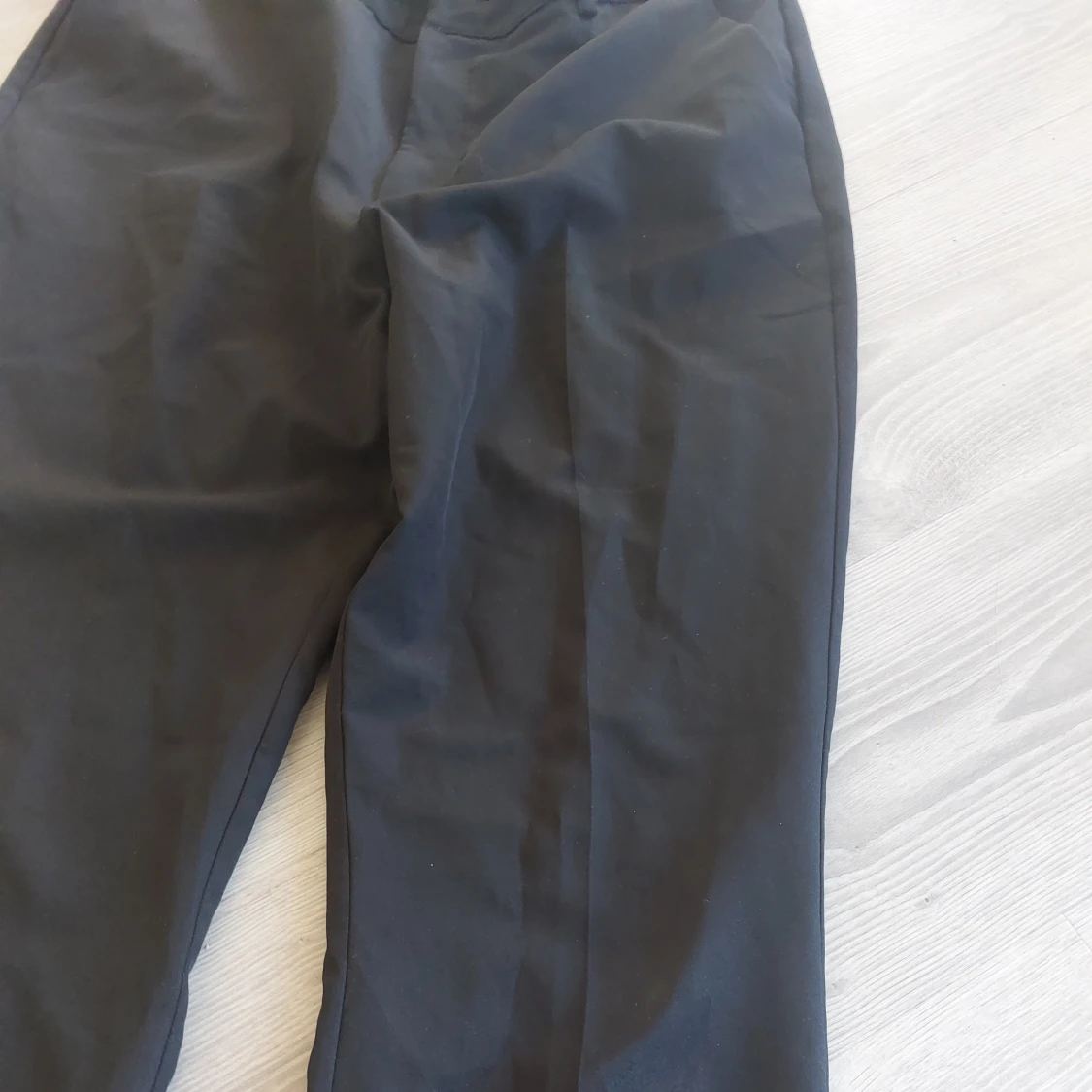 Kostymbyxor från bikbok strl 46 - 90