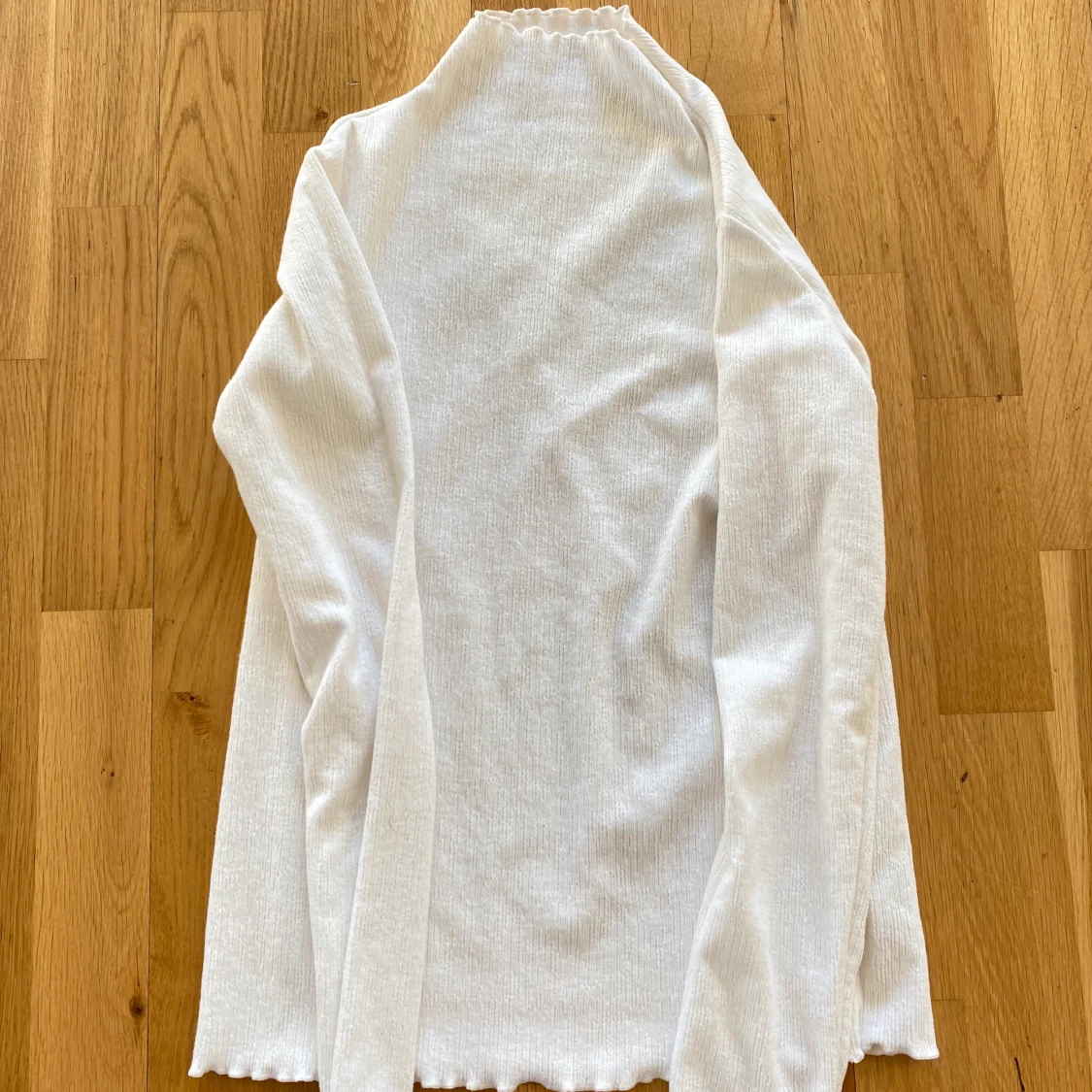 Vit tröja - 90