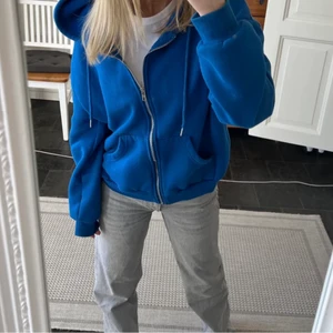 Zip hoodie - Blå zip hoodie❤️lägger ut igen då den som buda inte svarar 