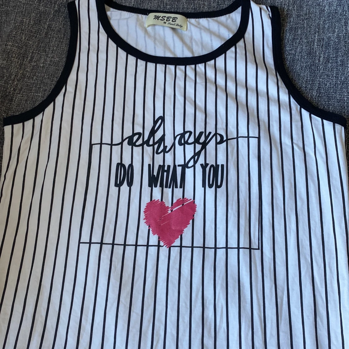 Vit randig klänning  - 90