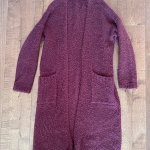 Lång stickad tröja  - Mysig tröja 