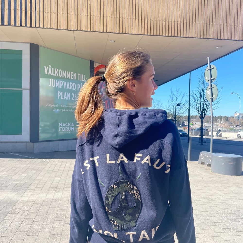 Voltaire zip hoodie | Plick Second Hand