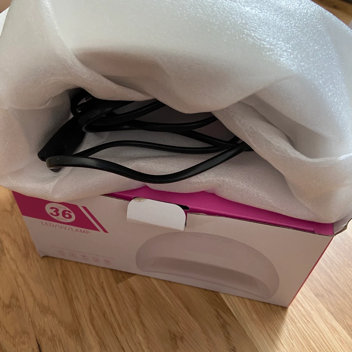 UV lampa för gelnaglar! - 90