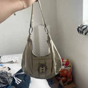 Väska - Söt väska pris kan sänkas 