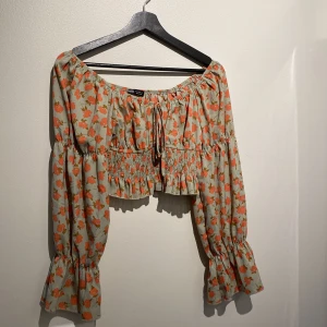 Blus - Blus från shein, använd en gång