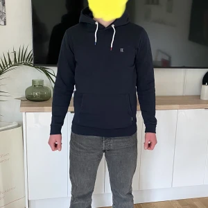 Les Deux Hoodie strl. S - Les Deux Hoodie Storlek: S Passar M också