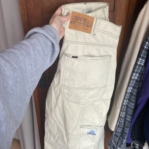 Weekday jeans - Snygga och coola baggy jeans från weekday