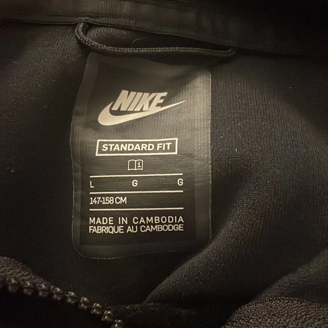 nike tech fleece - 90