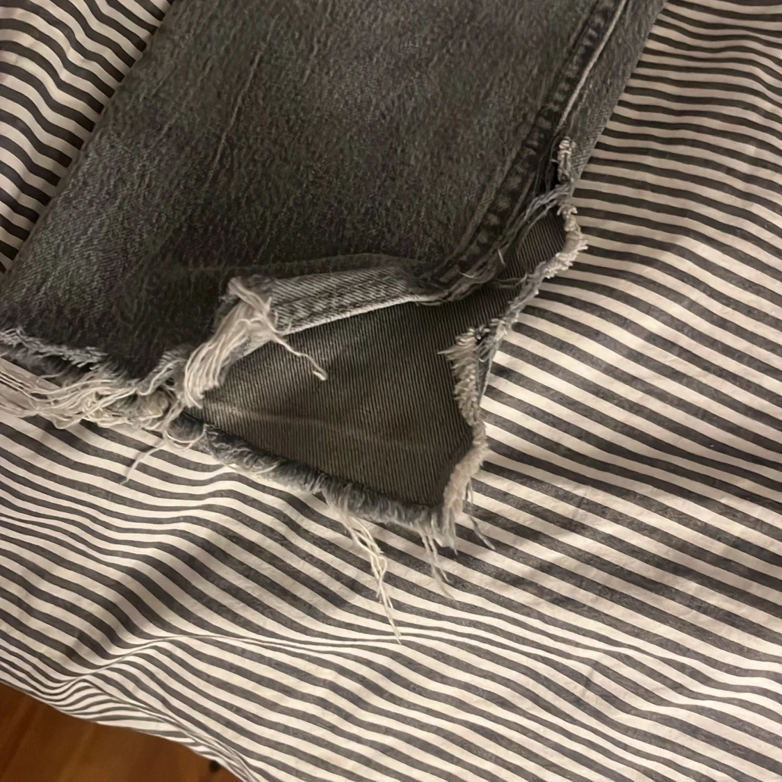 Zara jeans med slits - 90