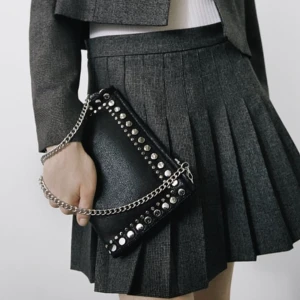 zara väska - väskan sälja pga av att den inte kommer till användning 😊