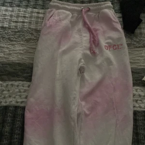 Mjukis - Fina rosa vita mjukis väldigt sköna