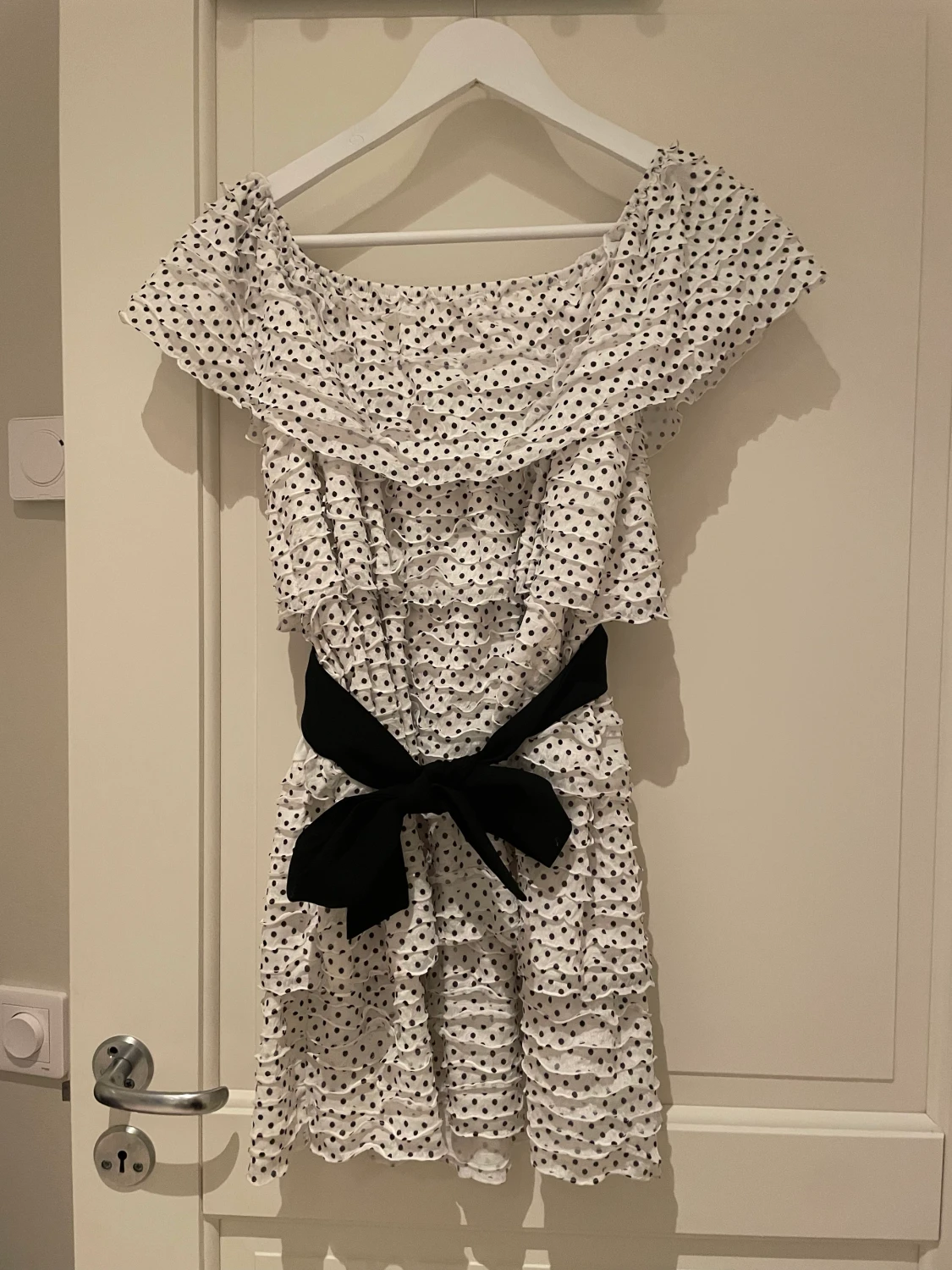 Prickig klänning Zara - 90