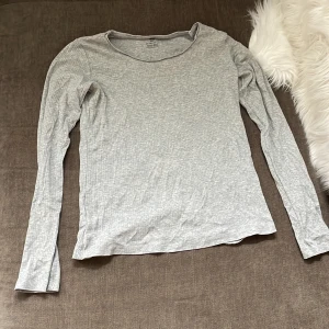 Tröja - Tunn långärmad tröja från hm