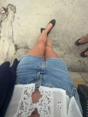 Zara jeans kjol - Snygg blå jeans Zara kjol, passar till allt🫶🏽