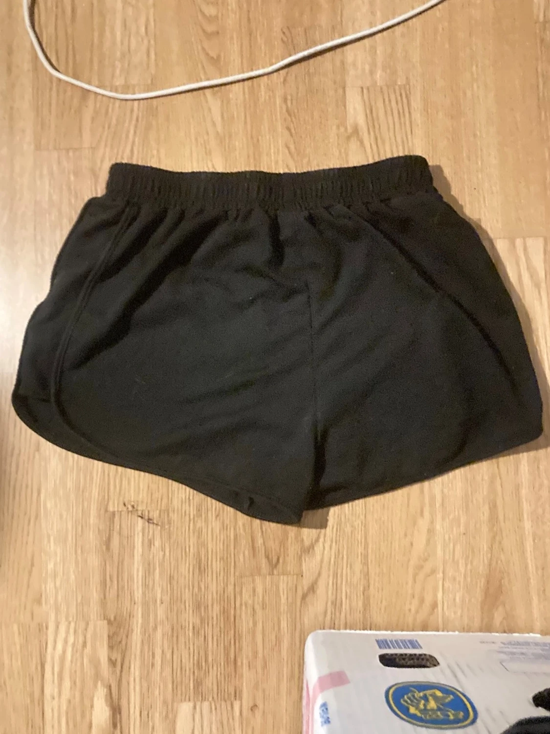 Svarta korta mjukis shorts, storlek M - 1