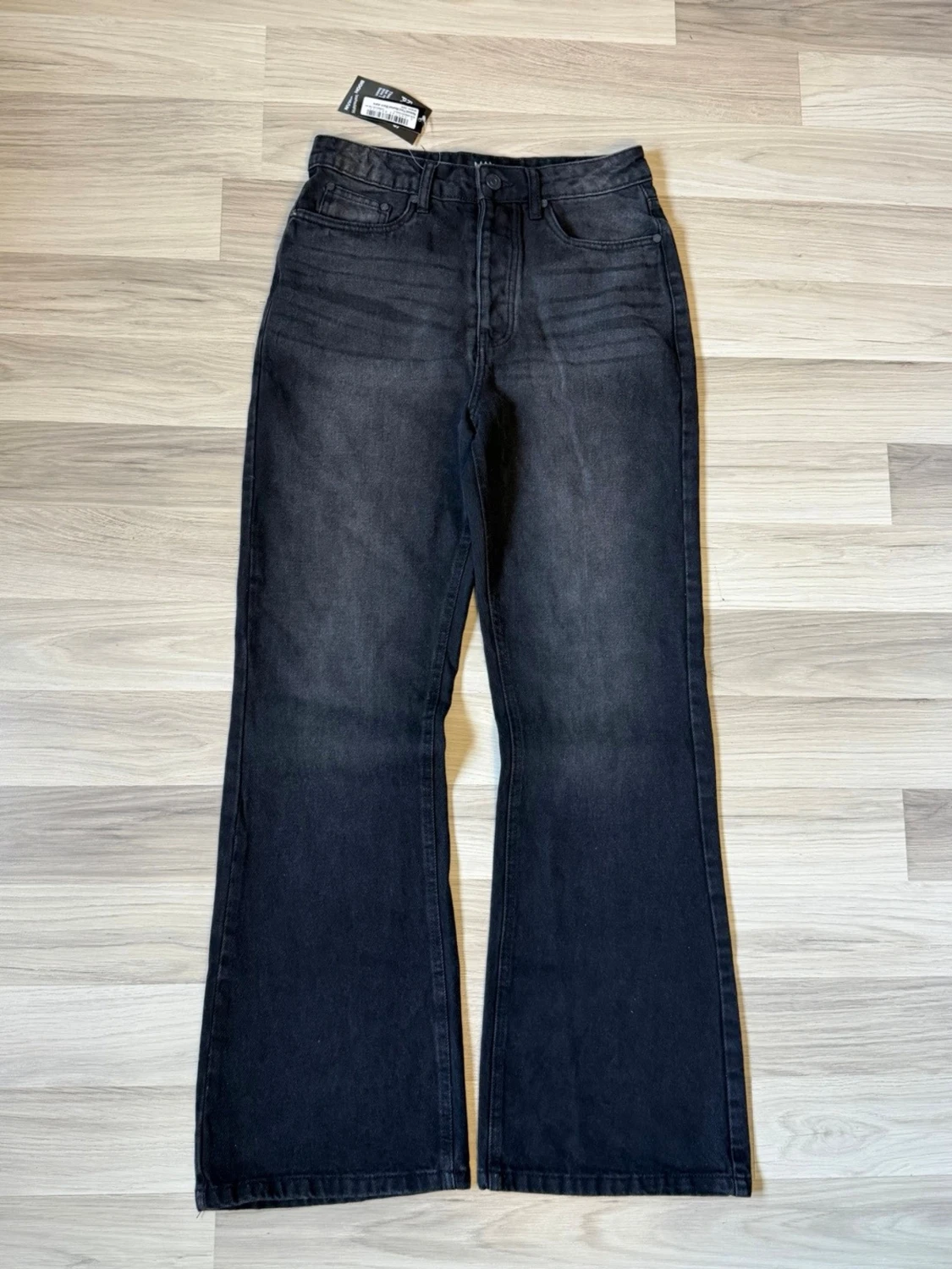 Svarta flared jeans