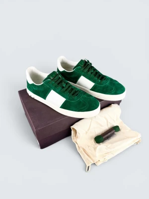 Valentino Flycrew Sneaker - Skick: 9/10, som nya. | Ingår: Skor, Box, dustbags och extrasnören. | Nypris: +- 7000 SEK. | Givetvis äkta! Hör av er om ni har några frågor.