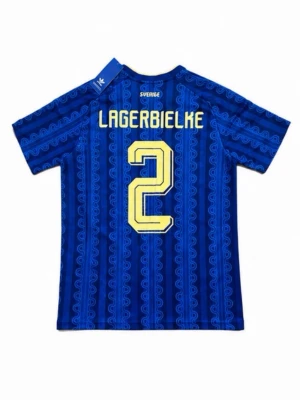 Sverige matchtröja - Helt oanvänd Sverige matchtröja med Lagerbielke på ryggen med nummer 2. Skriv vid funderingar!