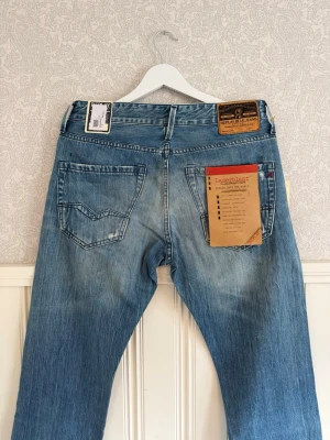 Replay jeans  - Replay jeans - WAITOM - W30 L34 - Skick 10/10 nya med tags - hör av dig vid minsta fundering!