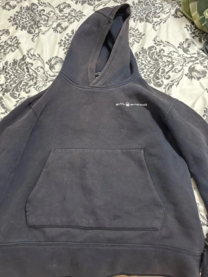 sail racing hoodie  - pris kan diskuteras storlek 14 år