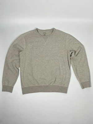 Polo Ralph Lauren tröja - 👕 Plagg: tröja                                                                 📏 Storlek: M                                                                🏷️ Märke/Modell: Polo Ralph Lauren                                           ✨ Skick: Fint skick                                                        💬 Vid frågor är det bara att skriva!                                                                                          🛍️ Gramenti