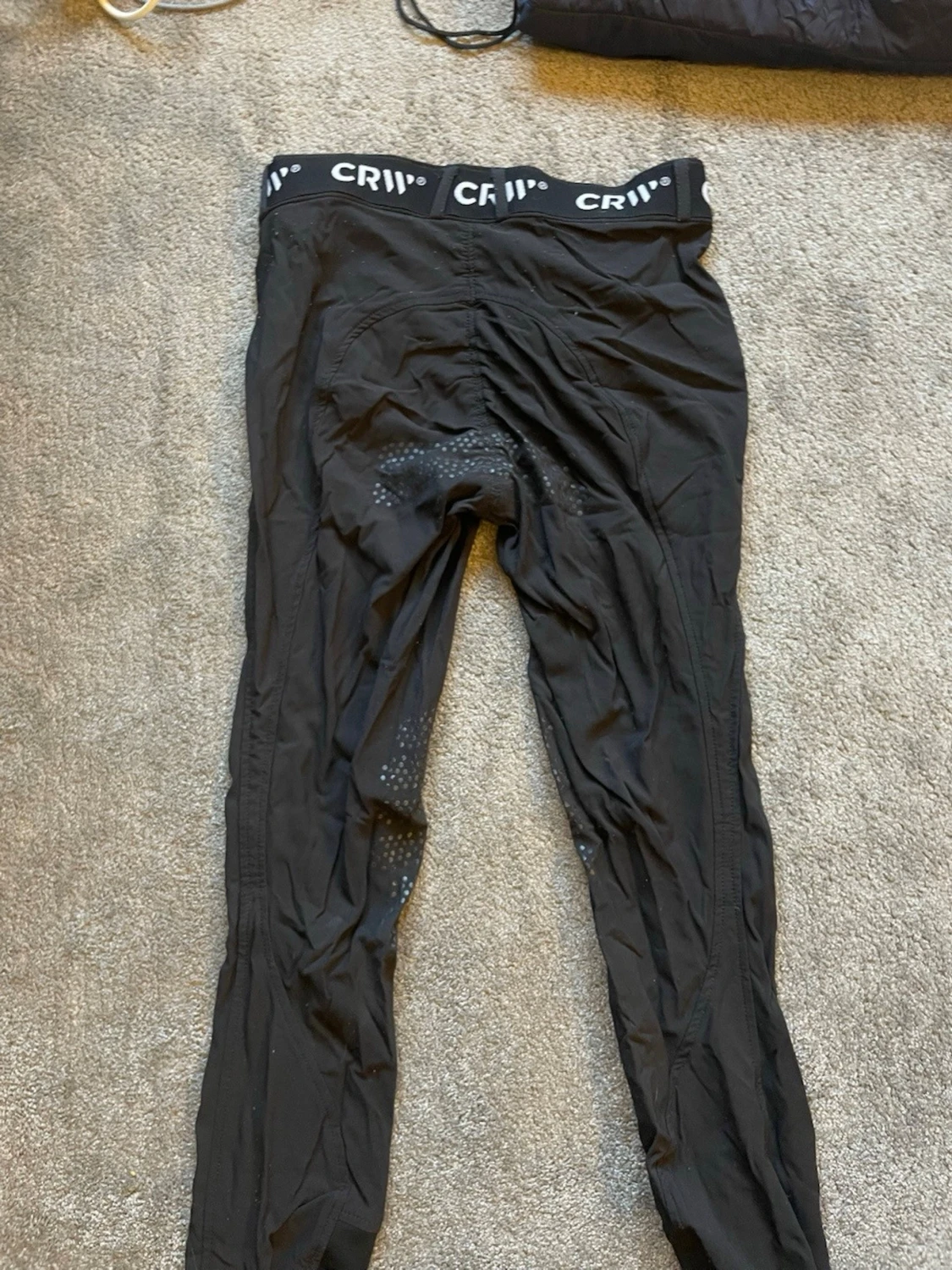 Svarta sportleggings med silikon - 1