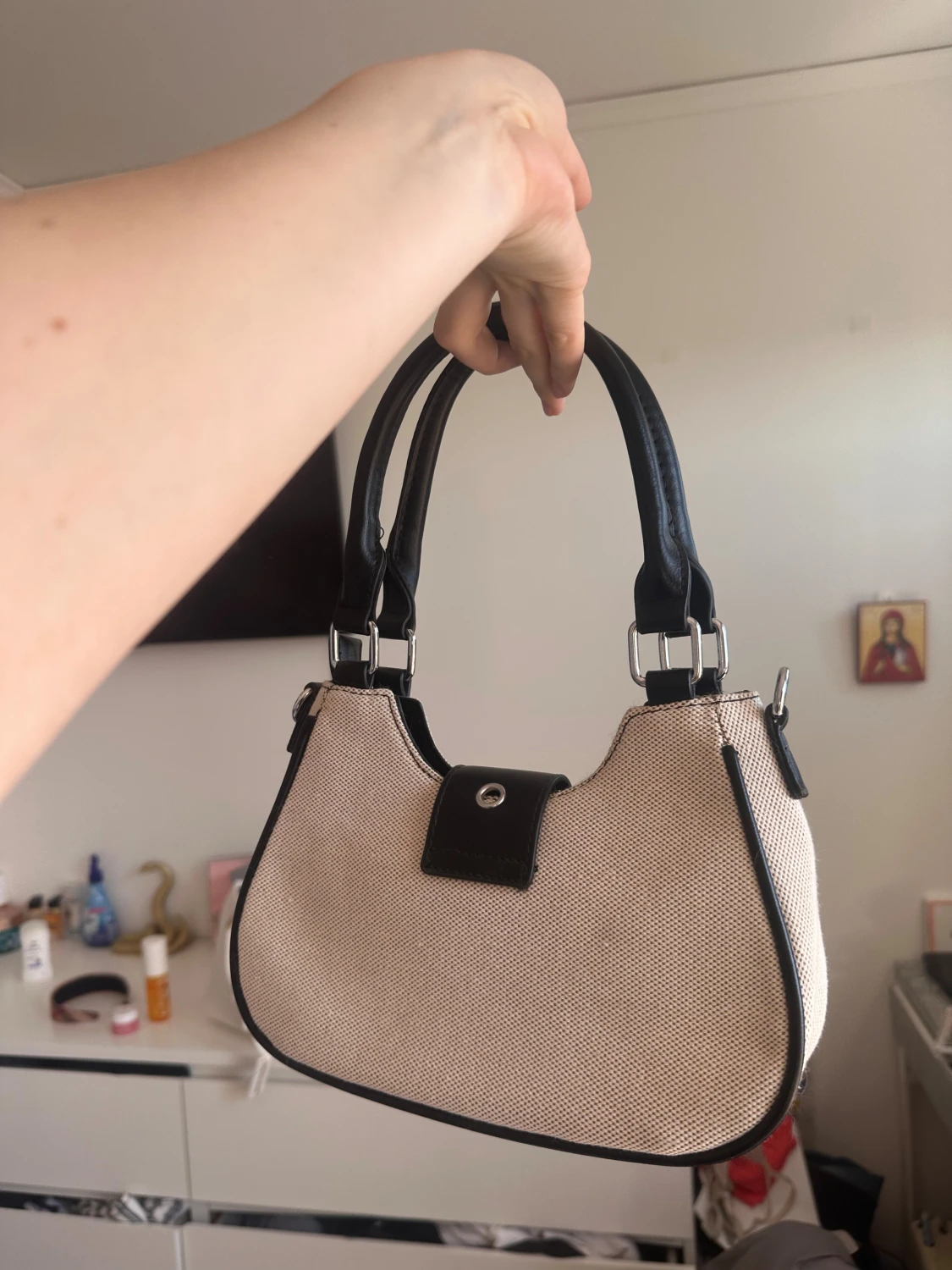 Beige och svart handväska  - 3