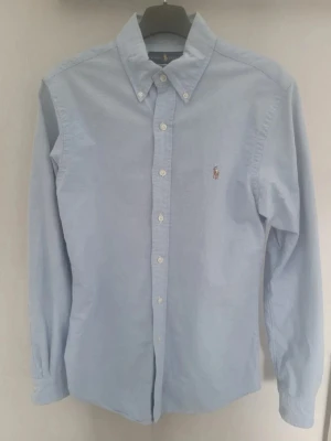 Ralph Lauren Skjorta  - Endast använd en gång. 
