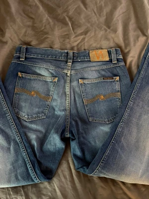 Nudie Jeans - Nudie Jeans i mycket bra skick. Modell: Gritty Jackson. Storlek: W30 | L30