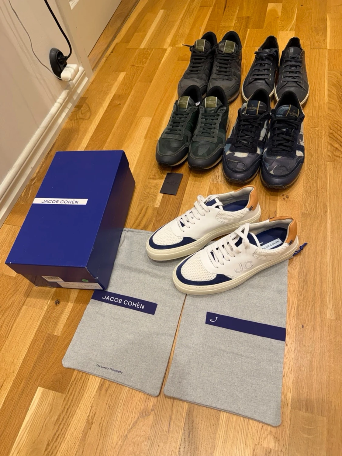 BILLIG UTFÖRSÄLJNING! Skobundle 5x par skor Jacob cohen, Lanvin, Valentino
