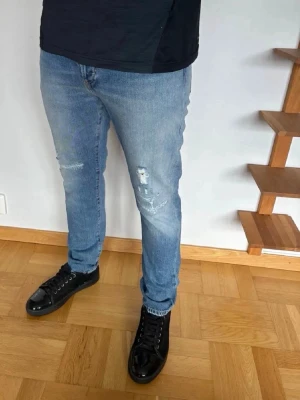 Dondup Nina jeans  - Dondup Nina jeans herr| storlek: W30 L30| pris:599kr| skick:9,8/10| hör av dig vid minsta lilla fundering eller fråga| 