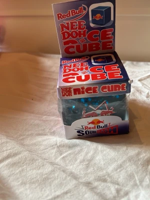 Red Bull Nee Doh Nice Cube - Real redbull needoh ice cube schylling. New and very good ask if you have any quistien 💕