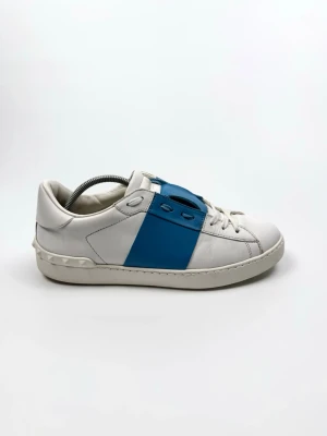 Valentino Open Sneakers - Valentino Garavani Open Sneakers | Storlek 40,5 | Skick 8,5/10 | Nypris ca 7 700 kr | 100% autentiska |
