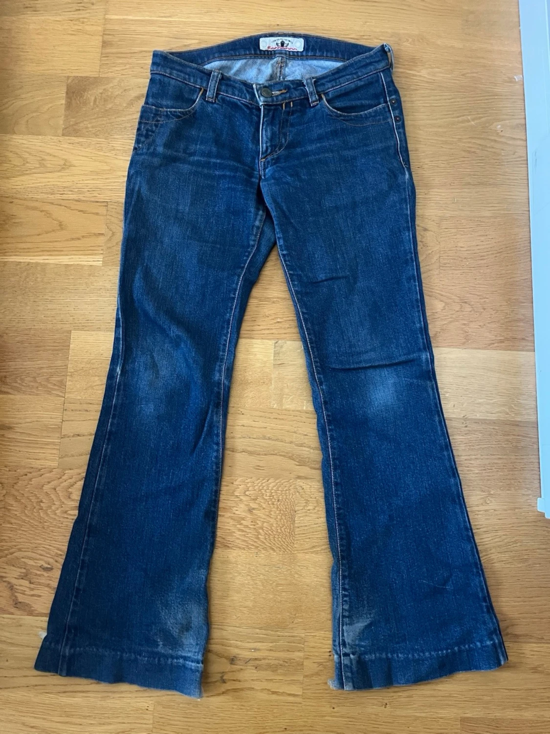 Mörkblå bootcut jeans - 1