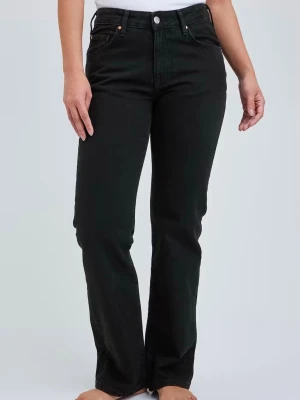 Nya låga raka jeans  - Never denim - Low straight jeans 990, oanvända. Storlek 26/32. Nypris 699