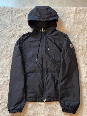 Moncler windbreaker - Moncler grimpeurs windbreaker | Bra skick | Storlek 2, passar s/m | Självklart äkta 