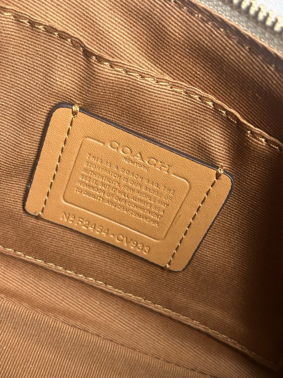 Coach Teri Signature Canvas - 6