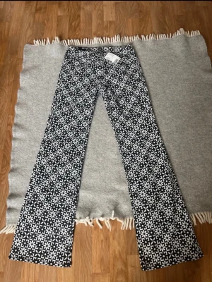 Jeans H&M - H&m jeans oanvända orginal pris 199 säljer för 100