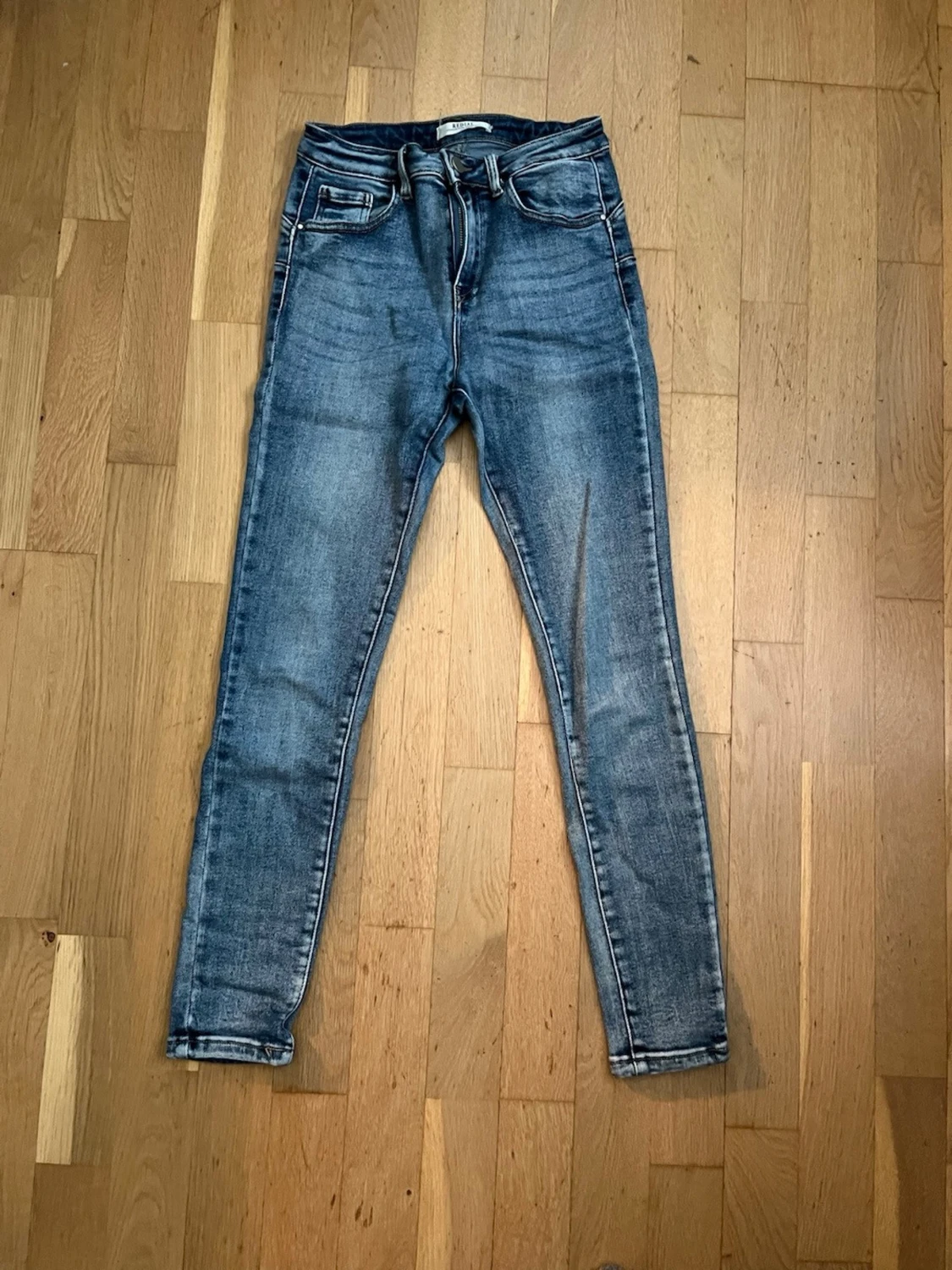 Blå high waist skinny jeans - 2