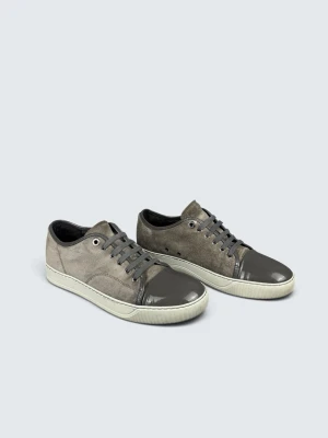 Lanvin DBB1 sneakers  - Skick: 7,5/10. | Ingår: endast skorna. | Nypris: +- 5200 SEK. | Givetvis äkta! Hör av er vid frågor. | Storleken är UK8.