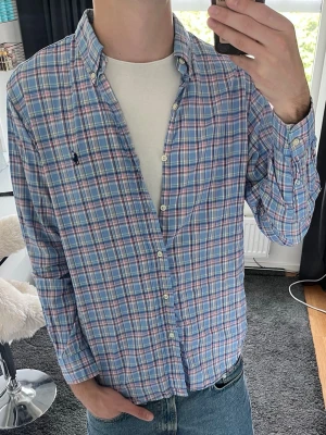 Ralph Lauren skjorta - Riktigt fräsch och snygg skjorta från Ralph Lauren | Storlek L | Mycket bra skick✅|
