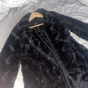 Fluffig jacka - Superfin men kom inte till användning!:(