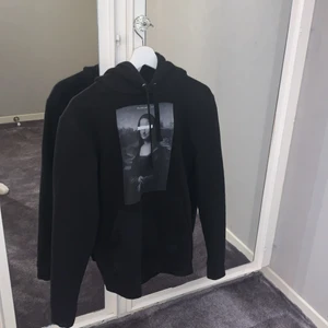 Hoodie - Hoodie från Thecoolelephant, storlek Xs.